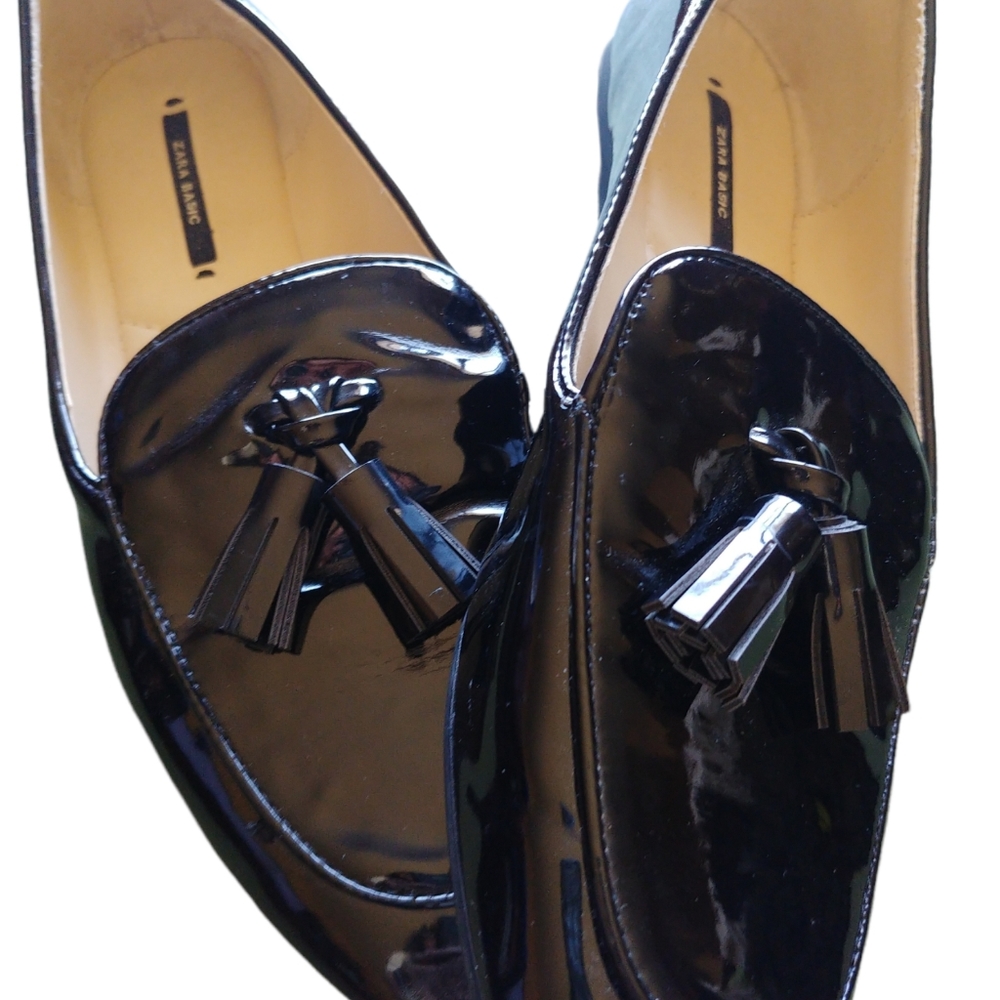 Zara Basic Black Tassel Loafers EU 39